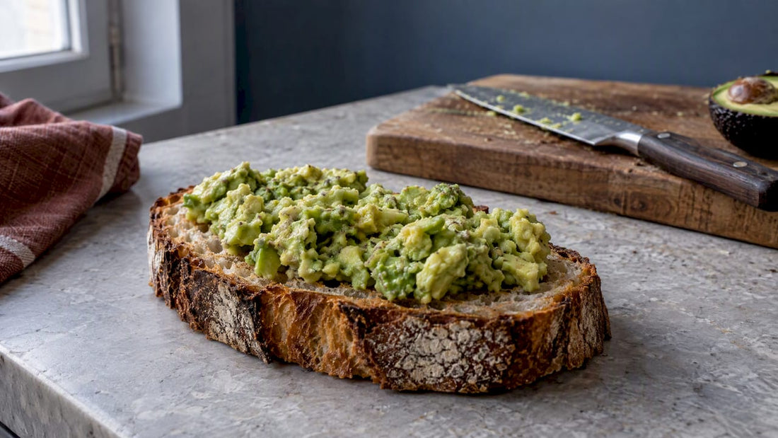 Tartine d'avocat sur pain au levain