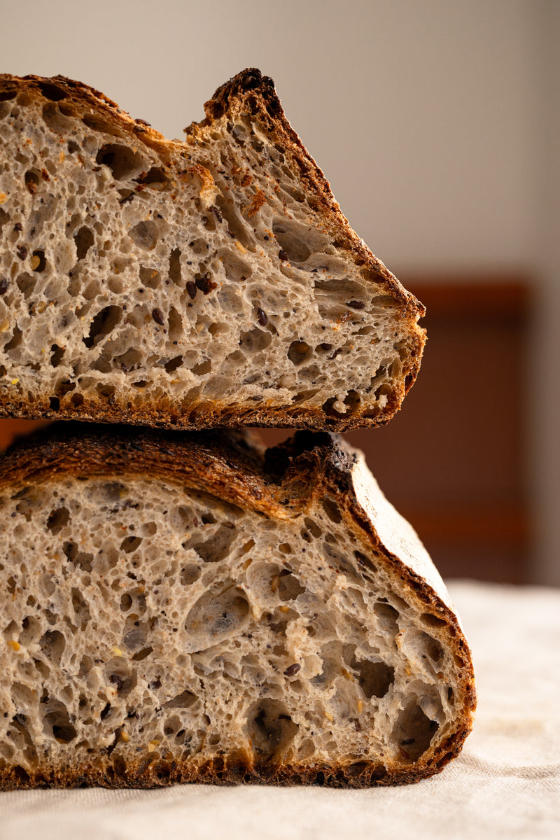 Pain de campagne aux graines de variétés anciennes